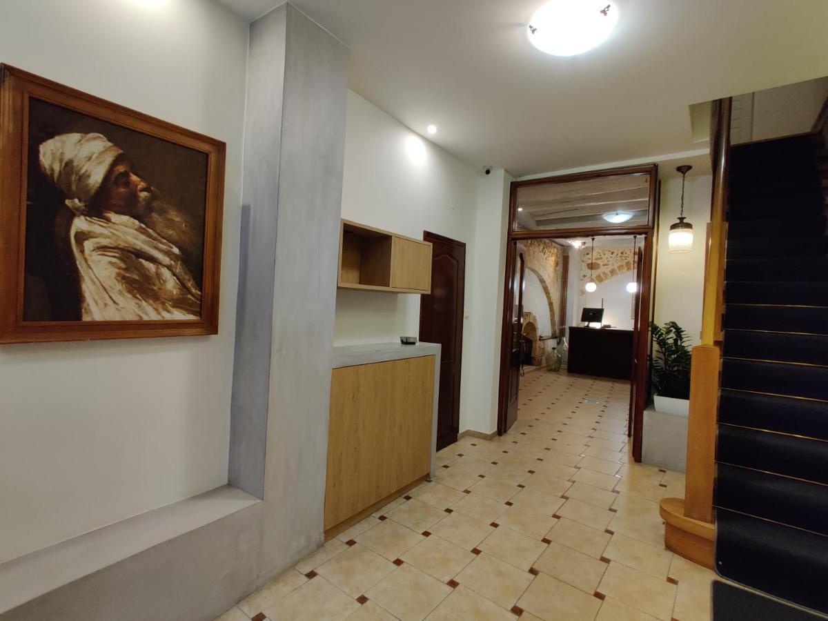 Morfeas Hotel Chania  Exterior photo